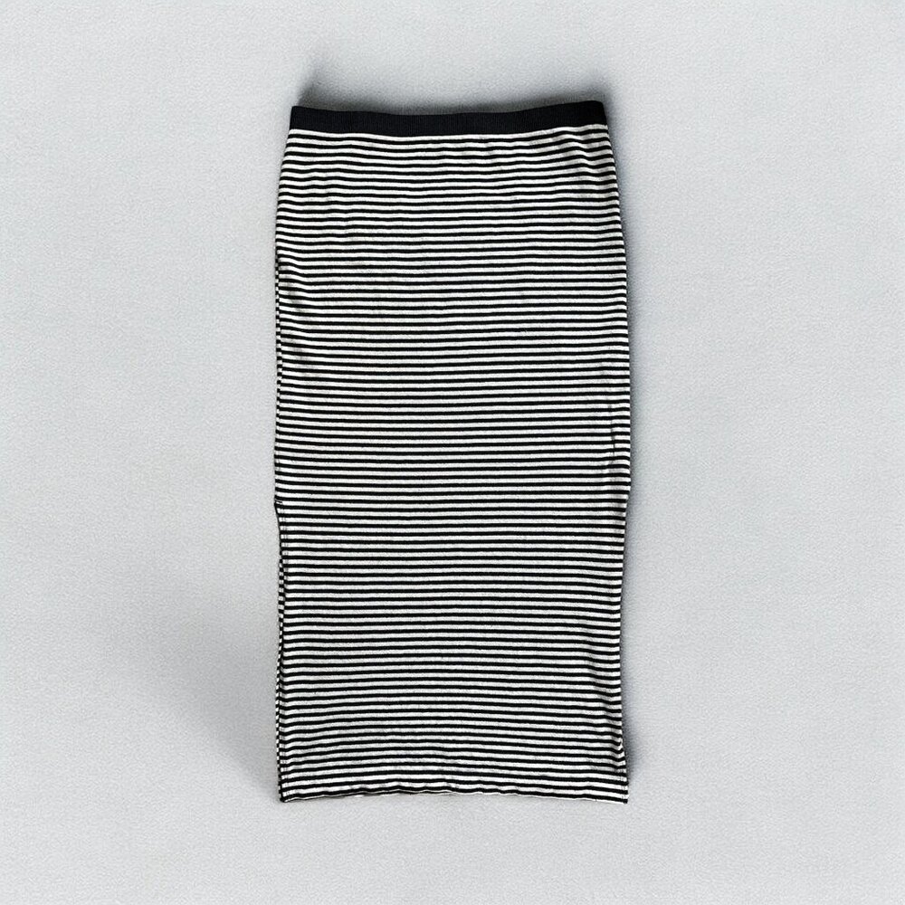 Gap Womens Maxi Skirt S Striped Black White 100% Cotton Side Slits Casual Work
